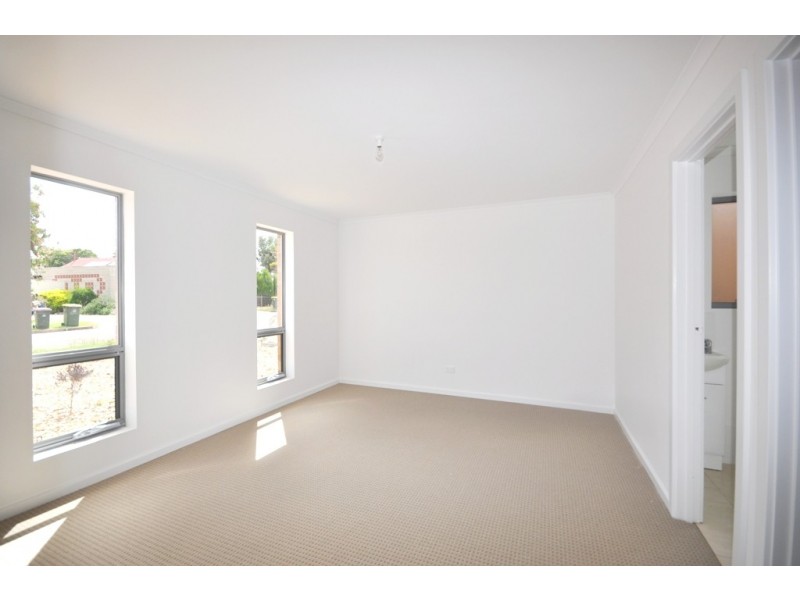 6b Hart Street, Elizabeth Park SA 5113