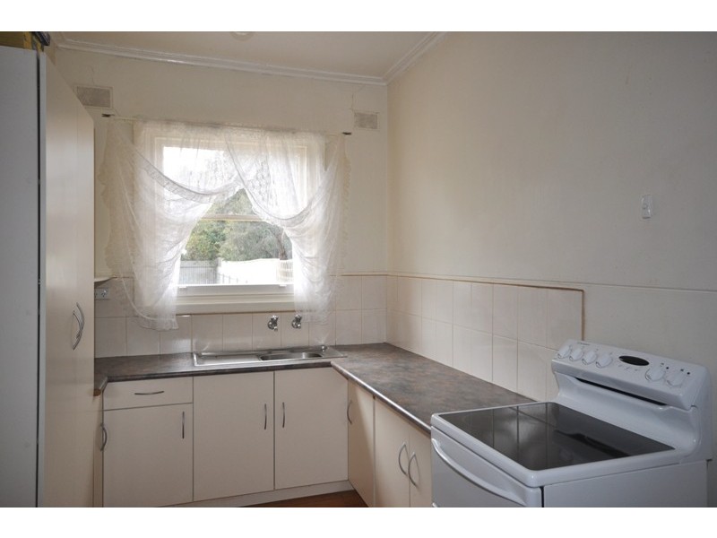 36 Burcombe Street, Elizabeth Vale SA 5112