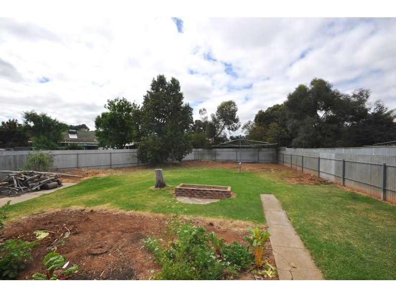 36 Burcombe Street, Elizabeth Vale SA 5112