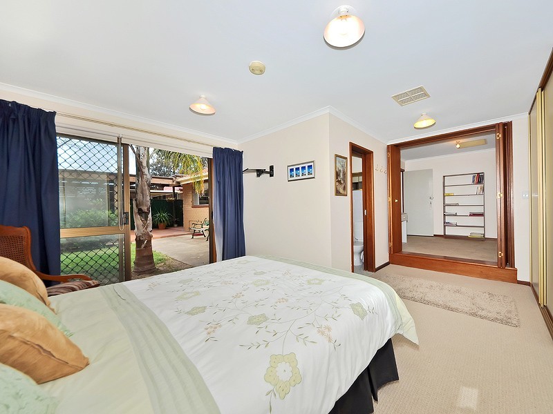 12 Almond Drive, Salisbury SA 5108