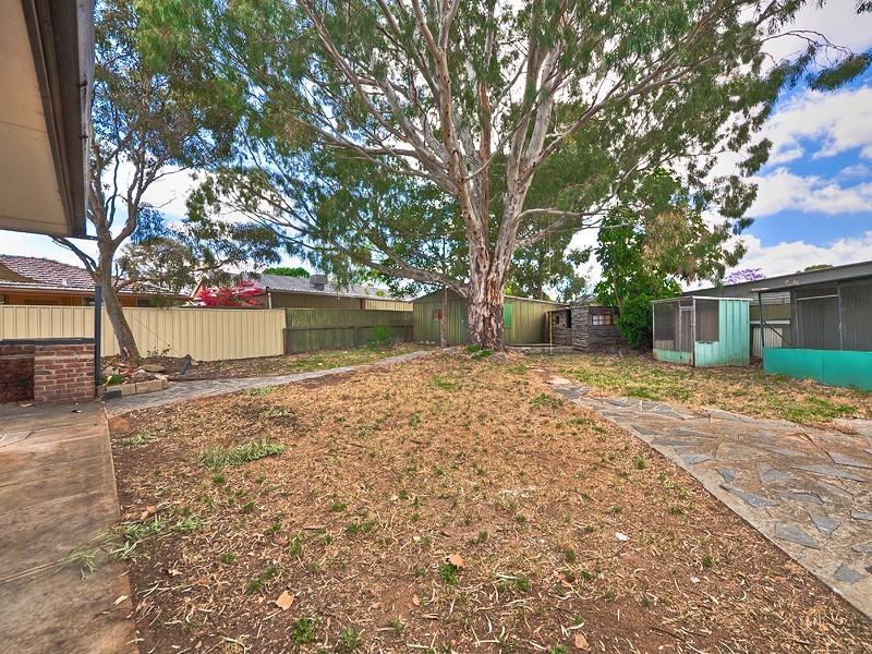 5 Dunne Crescent, Salisbury East SA 5109
