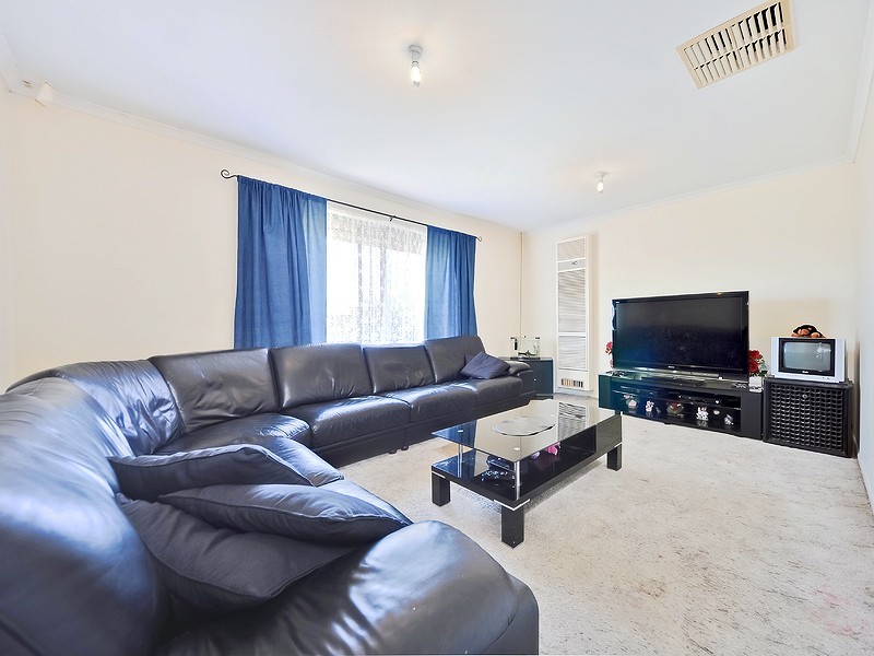 8 Boves Court, Paralowie SA 5108