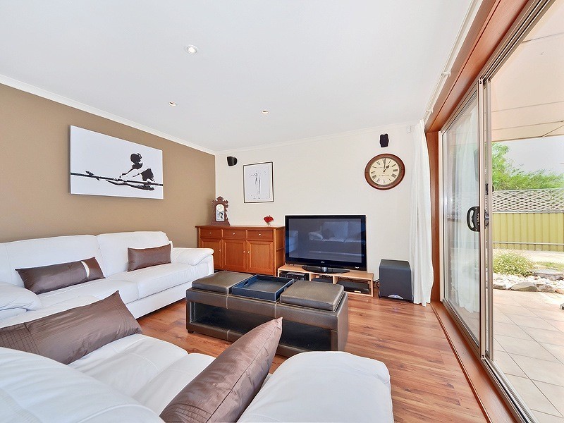 1/106 Shepherdson Road, Parafield Gardens SA 5107