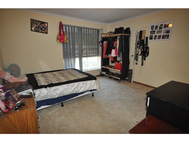 13 Wachtel Crescent, Burton SA 5110