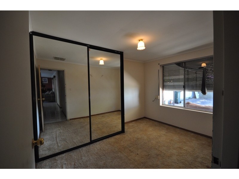 13 Wachtel Crescent, Burton SA 5110