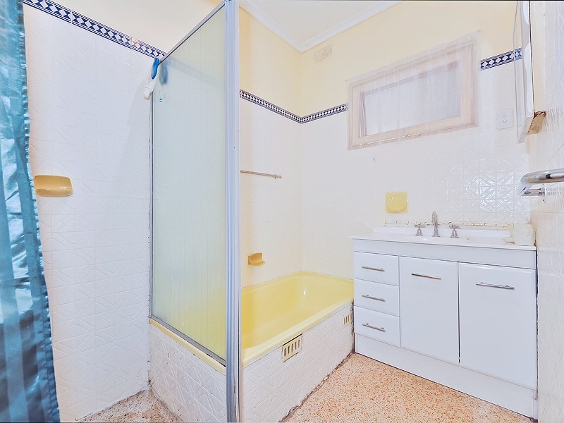 15 Weerana Road, Salisbury Plain SA 5109