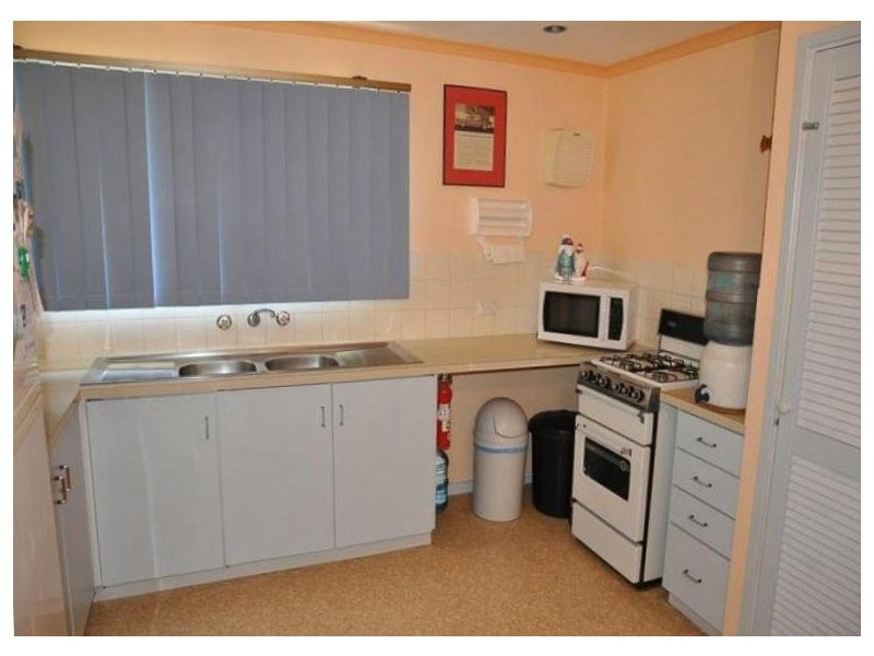 33 Ramsay Way, Para Hills West SA 5096