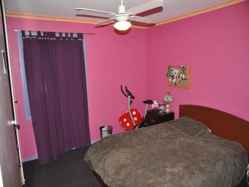 33 Ramsay Way, Para Hills West SA 5096