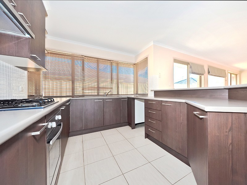 5 Melvina Road, Paralowie SA 5108