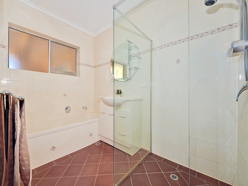42 Meath Avenue, Salisbury Downs SA 5108