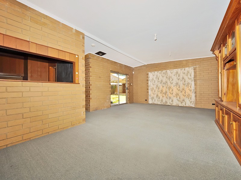 42 Meath Avenue, Salisbury Downs SA 5108