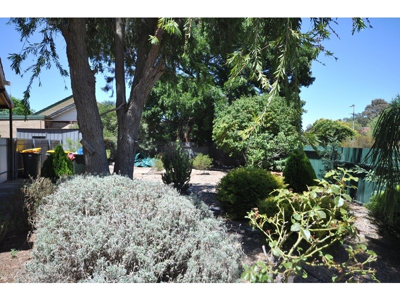 2 Joel Crescent, Elizabeth Vale SA 5112