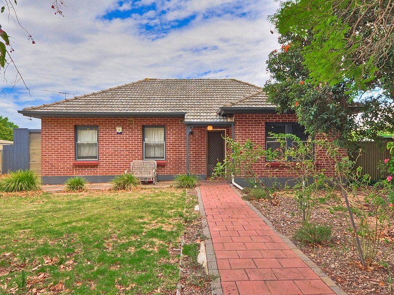 16 Marnhull Street, Elizabeth Grove SA 5112