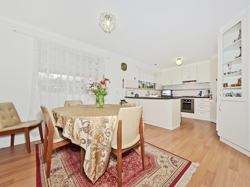 6 Barton Crescent, Burton SA 5110
