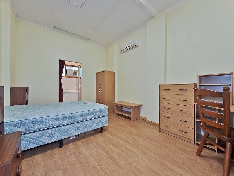 16 Lawrie Avenue, Salisbury SA 5108