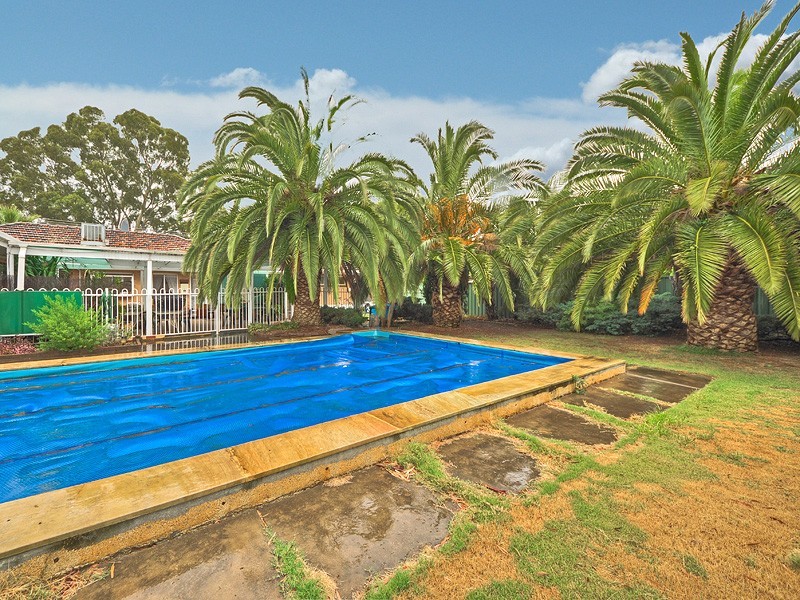 16 Lawrie Avenue, Salisbury SA 5108