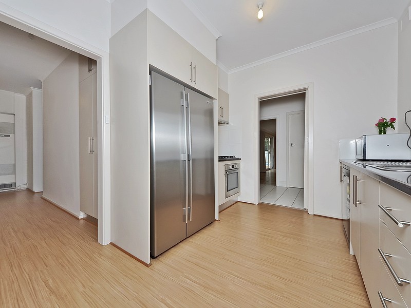 30 Athalie Avenue, Parafield Gardens SA 5107