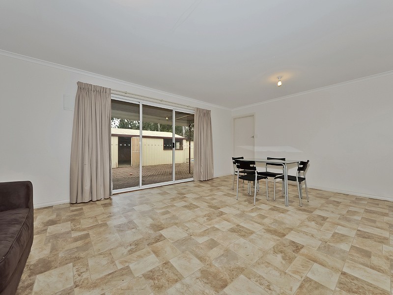 30 Athalie Avenue, Parafield Gardens SA 5107