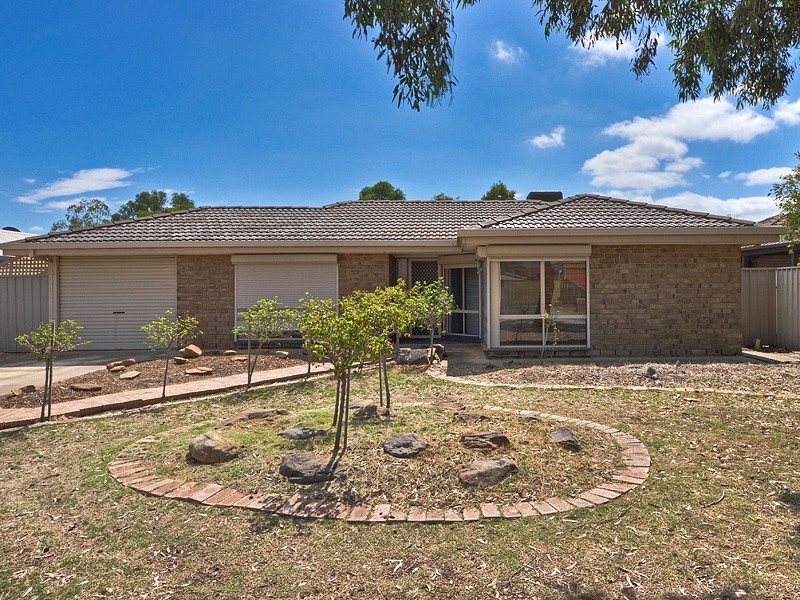 4 Riva Court, Paralowie SA 5108