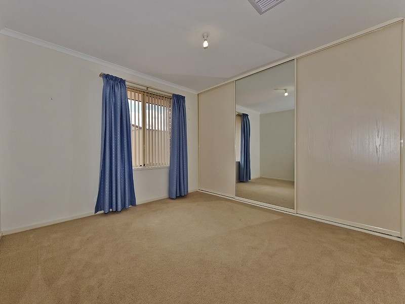 16 Heathpool Street, Burton SA 5110