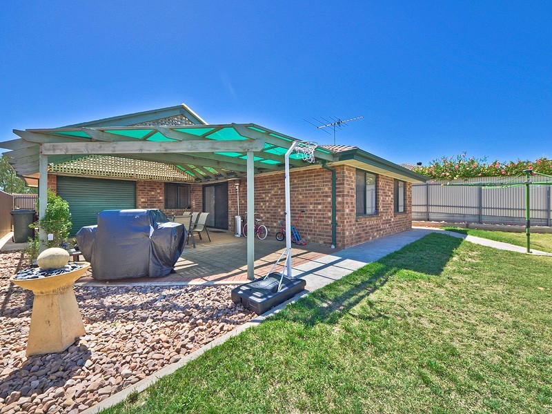 12 Hay Crescent, Blakeview SA 5114