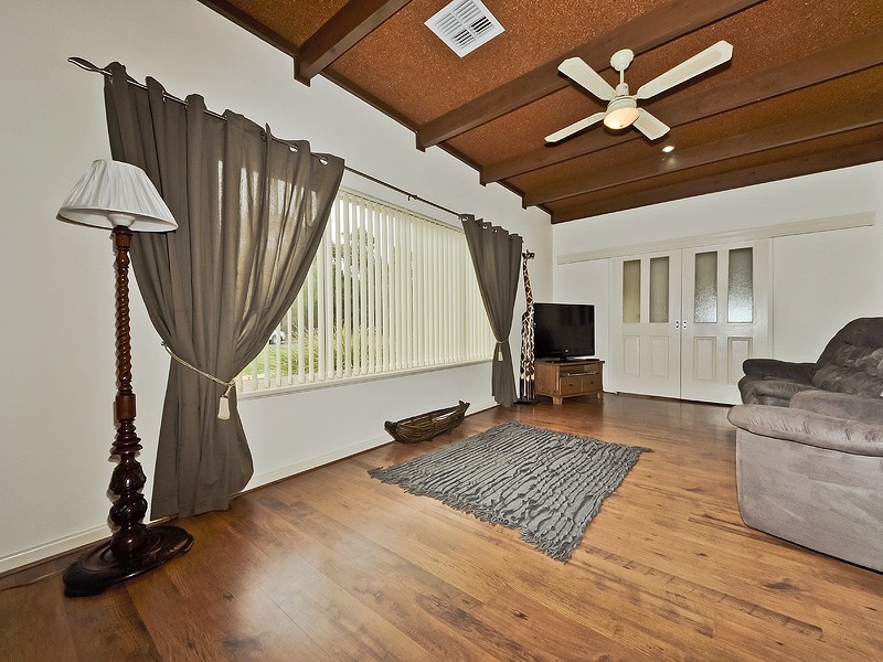 201 Martins Road, Parafield Gardens SA 5107