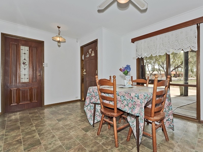 5 Pemberley Avenue, Salisbury Park SA 5109