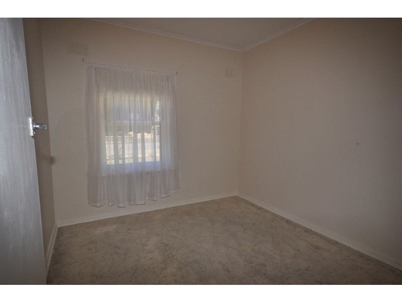 114 Goodman Road, Elizabeth South SA 5112