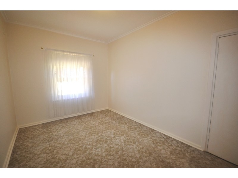 114 Goodman Road, Elizabeth South SA 5112