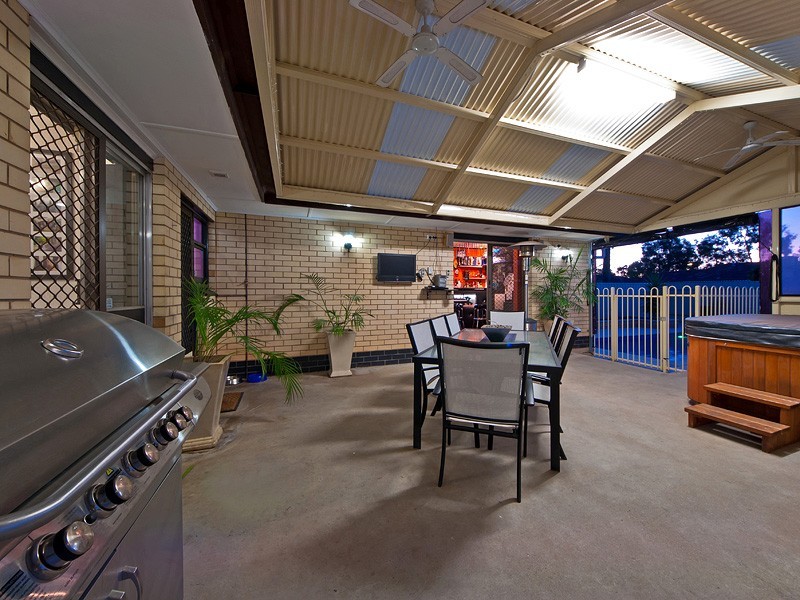 7 Waterford Street, Salisbury Downs SA 5108