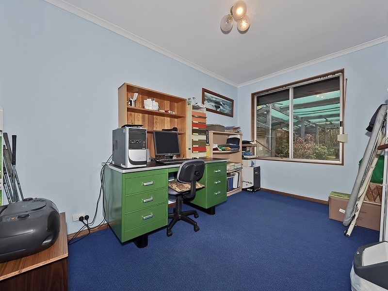 15 Andrew Smith Drive, Parafield Gardens SA 5107
