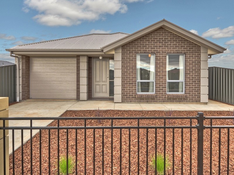 14 Serpentine Circuit, Andrews Farm SA 5114