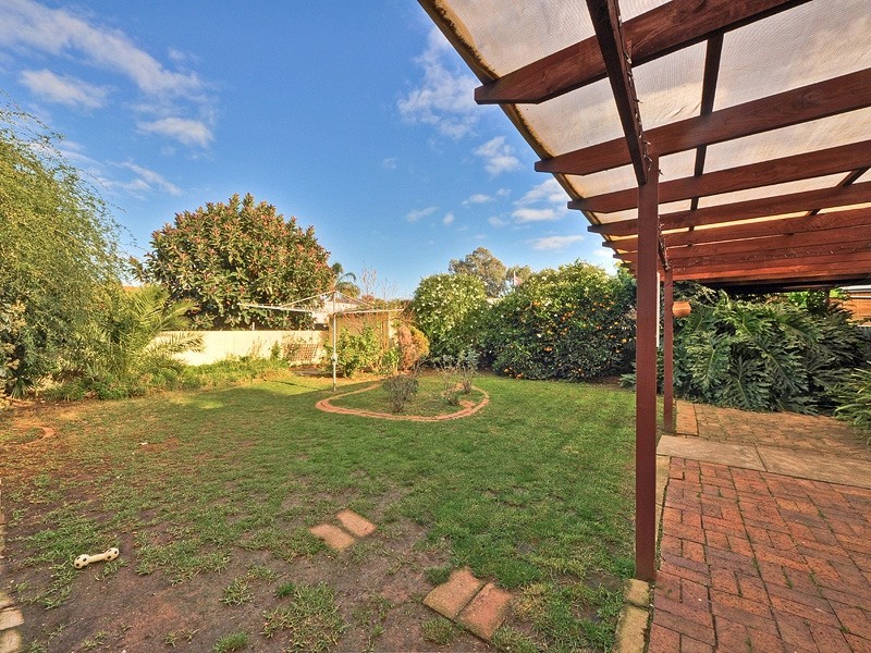 8 Galleon Drive, Paralowie SA 5108