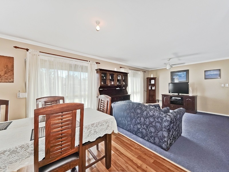 15 Gallina Grove, Burton SA 5110