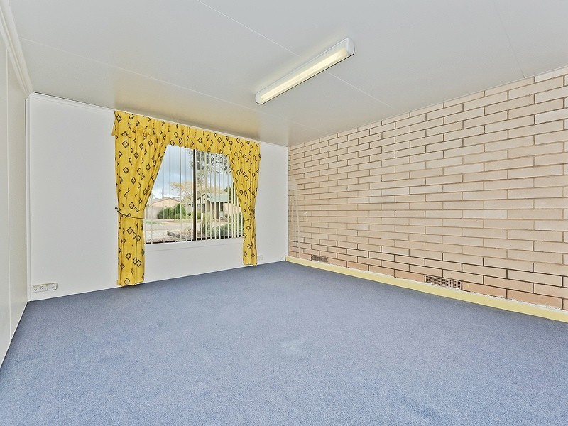 7 Carrama Crescent, Munno Para SA 5115