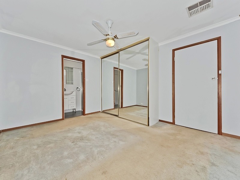7 Carrama Crescent, Munno Para SA 5115