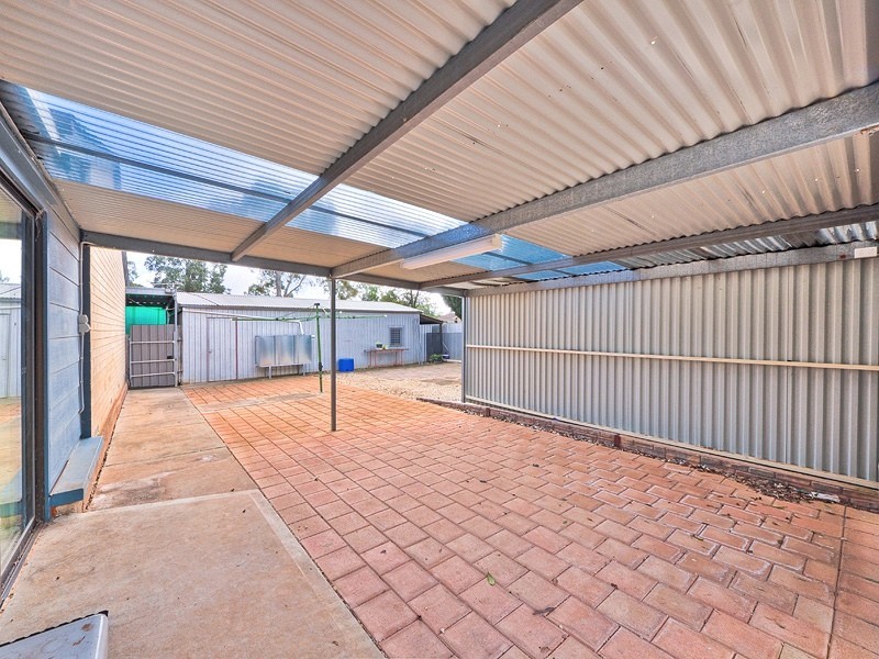 7 Carrama Crescent, Munno Para SA 5115