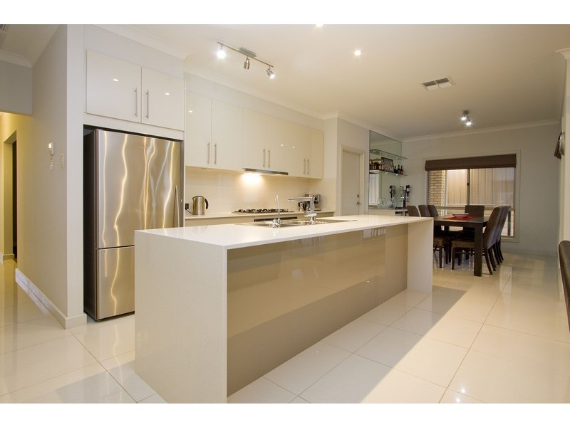 8 Clinker Circuit, Golden Grove SA 5125