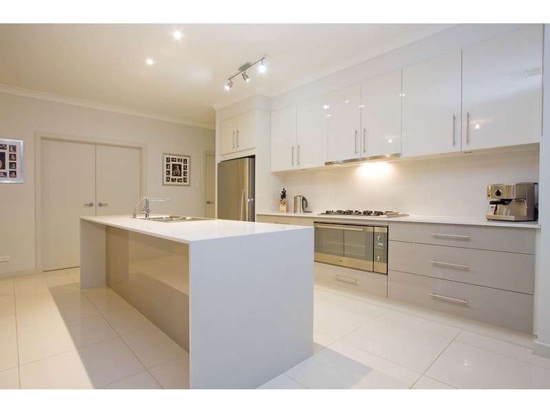 8 Clinker Circuit, Golden Grove SA 5125
