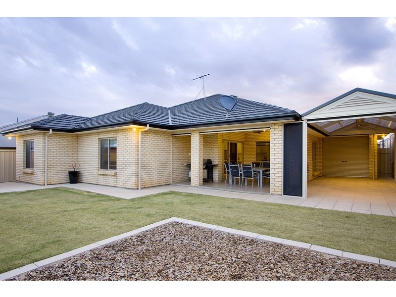 8 Clinker Circuit, Golden Grove SA 5125