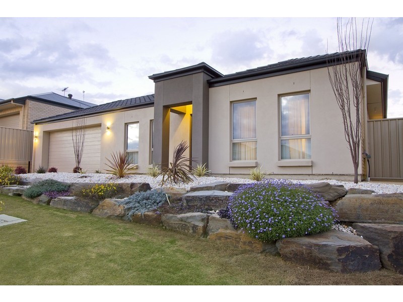 8 Clinker Circuit, Golden Grove SA 5125