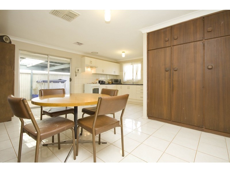 6 Rogers Crescent, Paralowie SA 5108