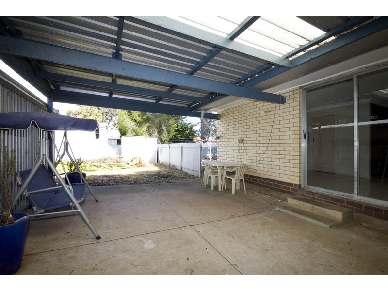 6 Rogers Crescent, Paralowie SA 5108