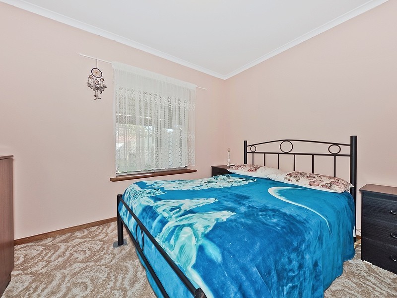 16 Middle Avenue, Paralowie SA 5108