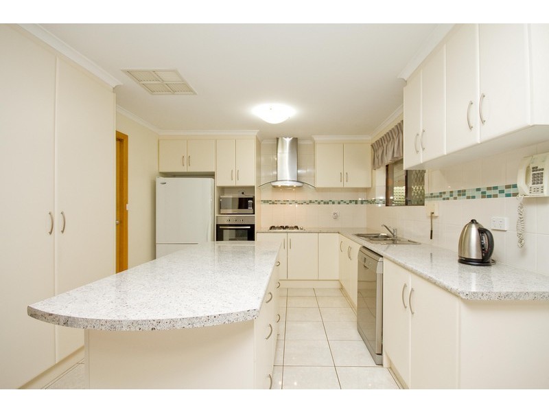 8 Browning Crescent, Parafield Gardens SA 5107