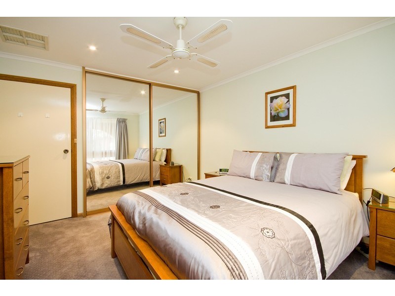 8 Browning Crescent, Parafield Gardens SA 5107