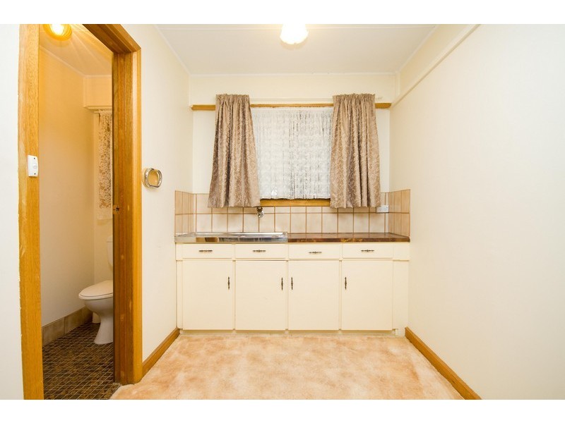 8 Browning Crescent, Parafield Gardens SA 5107