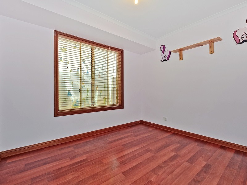 2 Crestview Place, Hillbank SA 5112