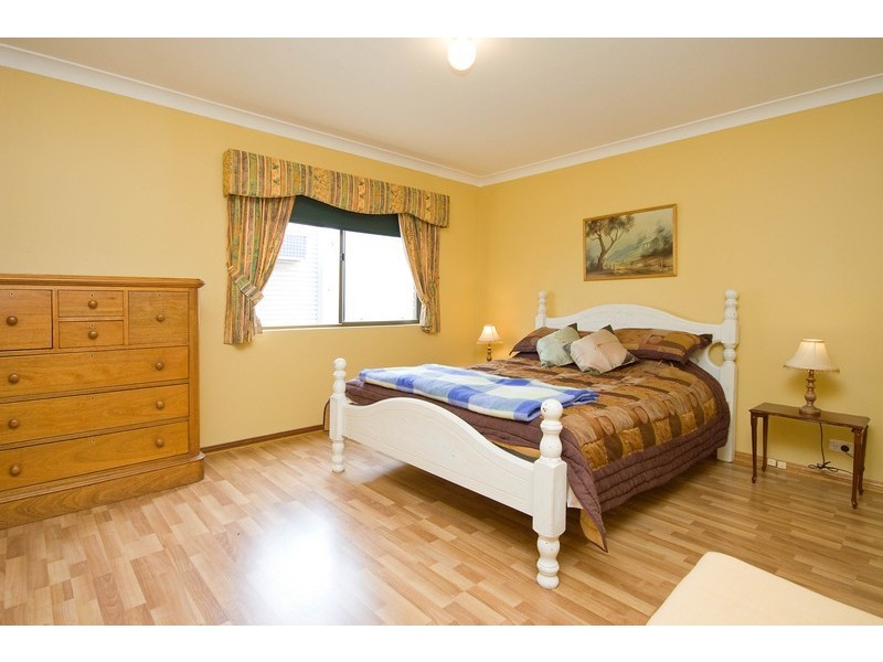 25 Kara Crescent, Gulfview Heights SA 5096