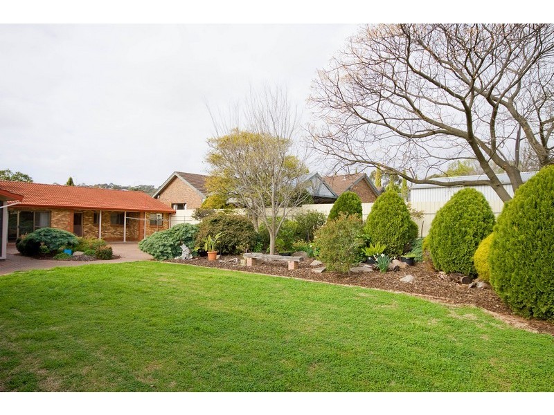 25 Kara Crescent, Gulfview Heights SA 5096